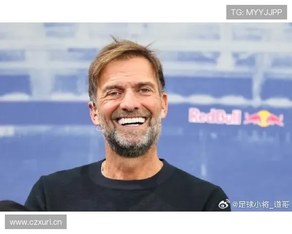 克洛普执教风格以高位逼抢与快速转换为核心,强调团队激情与战术纪律 克洛普执教风格以高位逼抢与快速转换为核心,强调团队激情与战术纪律